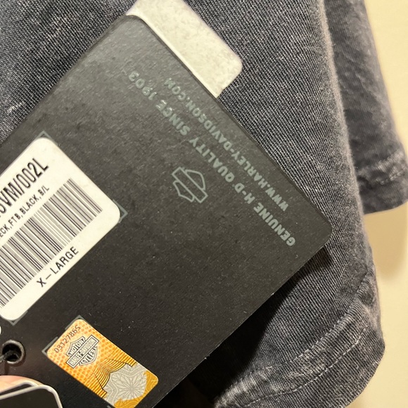 Harley Davidson men’s size XL v-neck t-shirt NWT - Picture 3 of 5